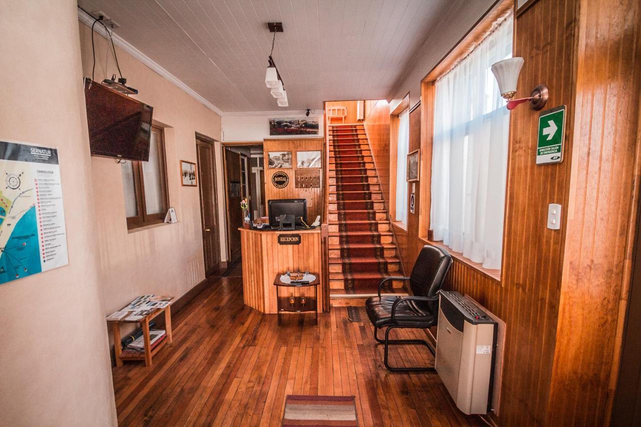 Hostal Chalet Las Violetas Punta Arenas Zewnętrze zdjęcie
